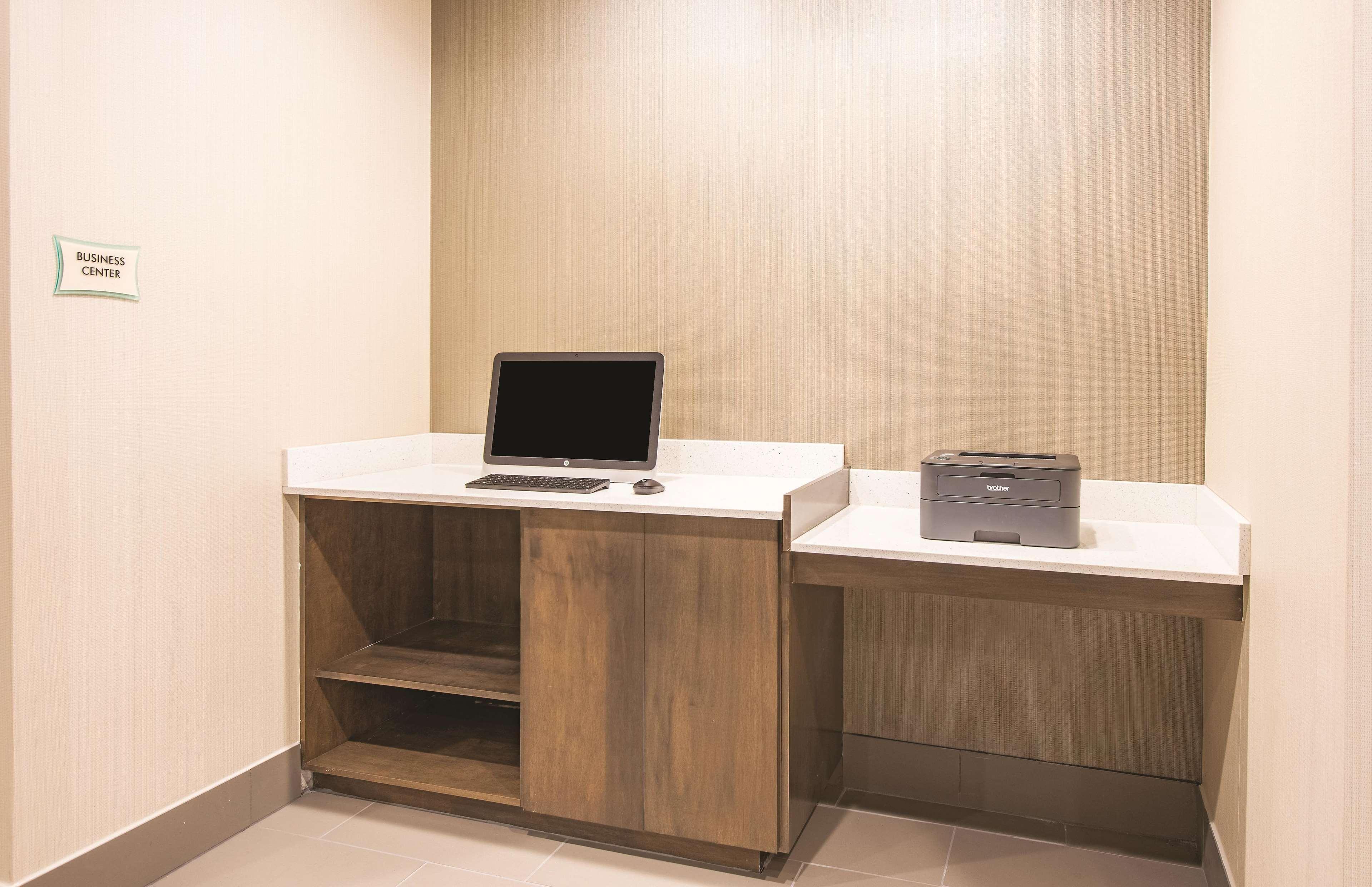 La Quinta By Wyndham York Hotel Luaran gambar